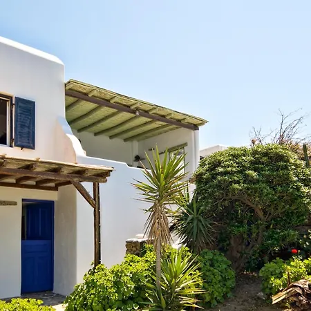 Beachfront House In Mykonos Сasa de vacaciones